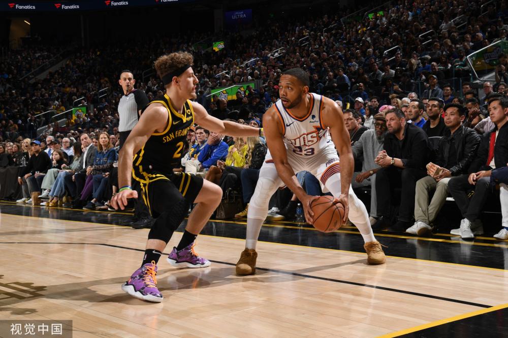 际游客和投 际游客和投