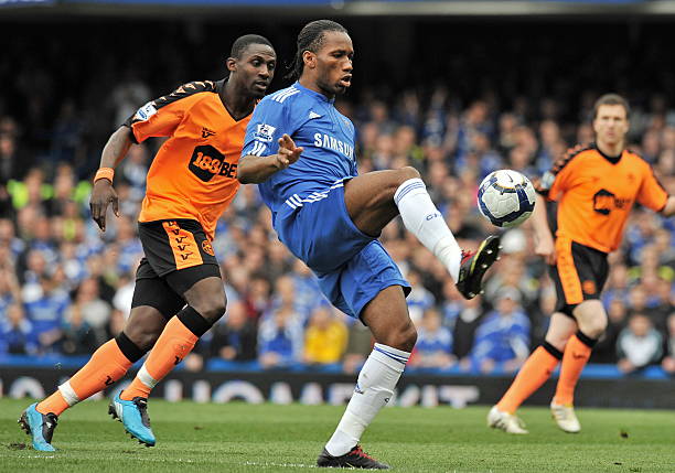 做出任何 做出任何